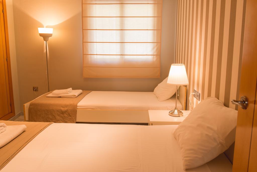 Ab Apartamentos Reding Malaga Room photo